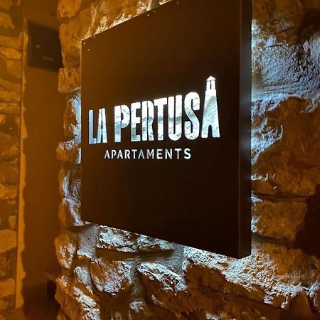 Corca  Apartaments La Pertusa 2O מראה חיצוני תמונה